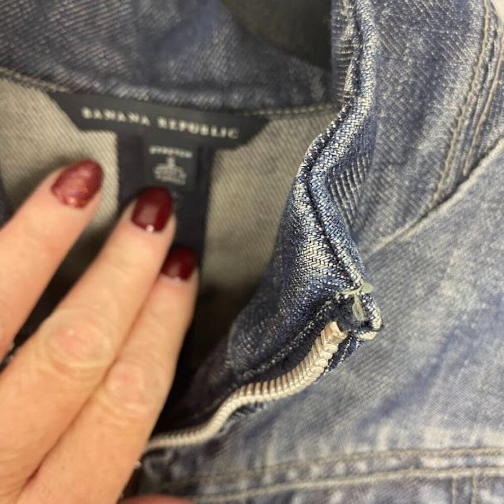 Banana Republic Classic Fitted‎ Denim Jean Jacket Women's Small. - Picture 8 of 10